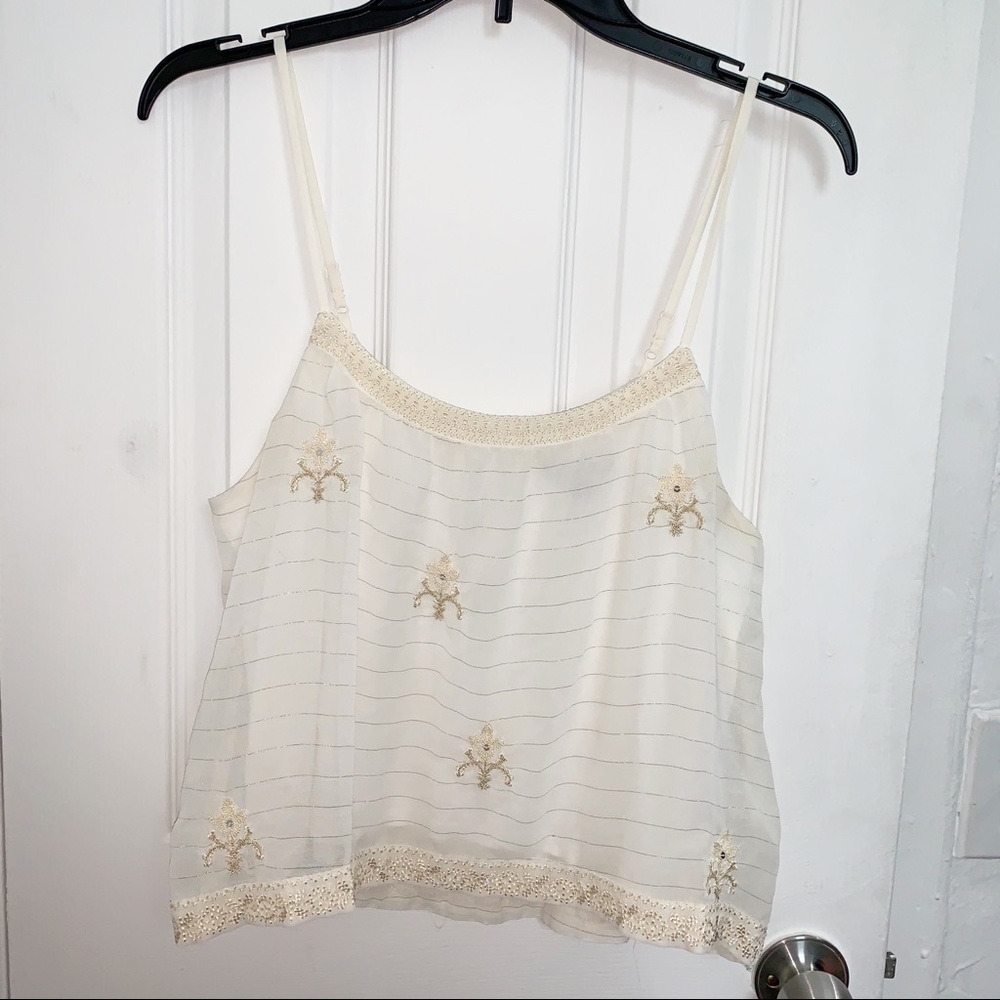 American Eagle white embroidered crop tank top